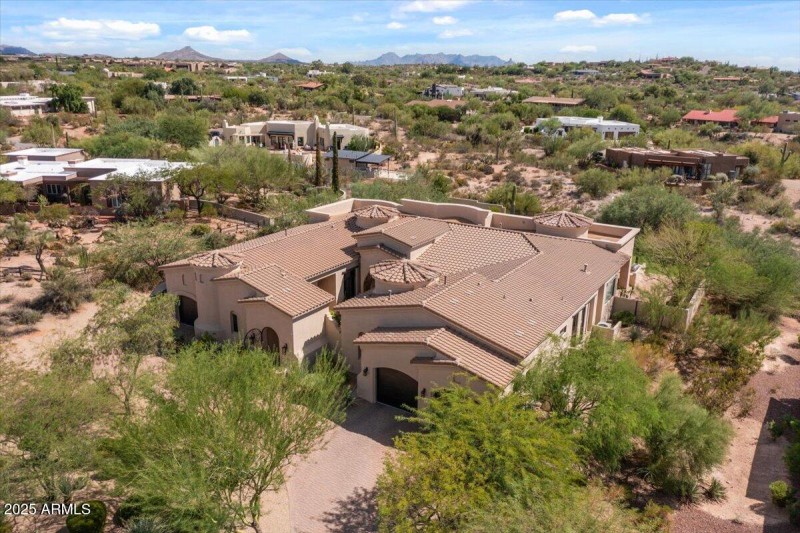 03-Aeiral front of home