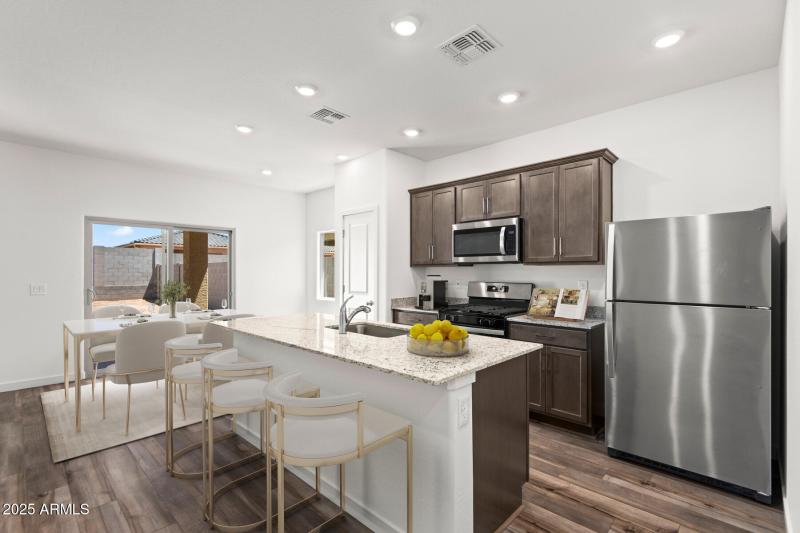 Southwest_Ash_CH_Kitchen