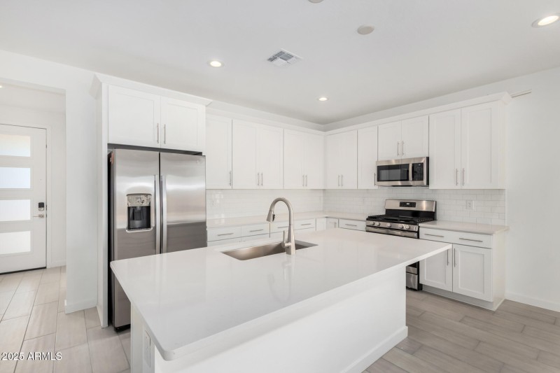 11 - 53rd