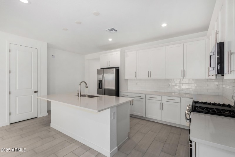 12 - 53rd