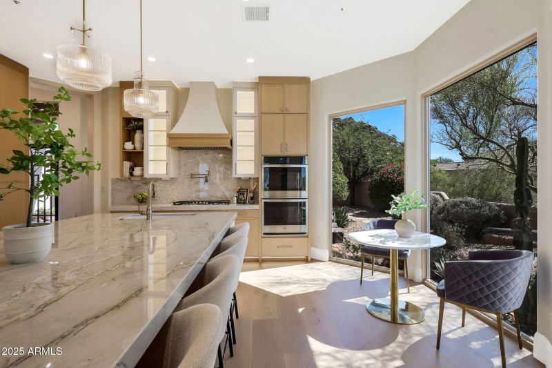 Breakfast Nook