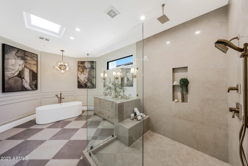 Primary Shower