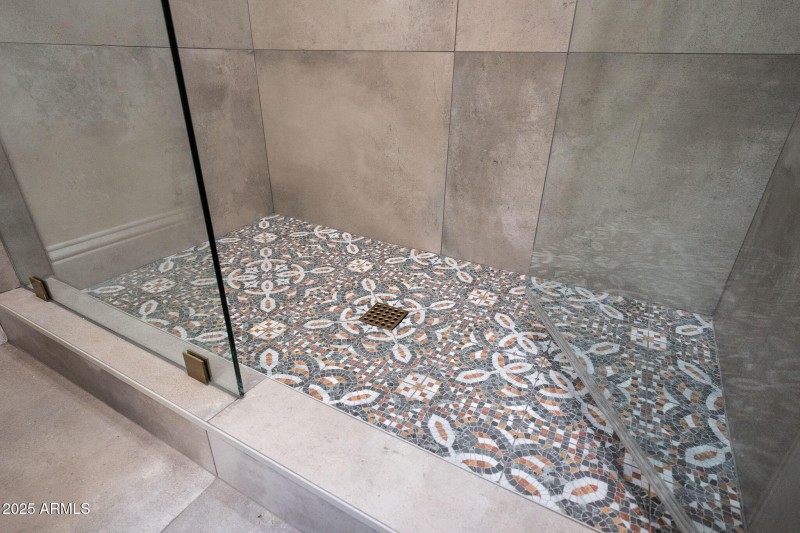 Floor Detailing