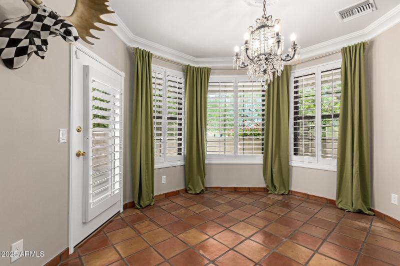 Formal Dining