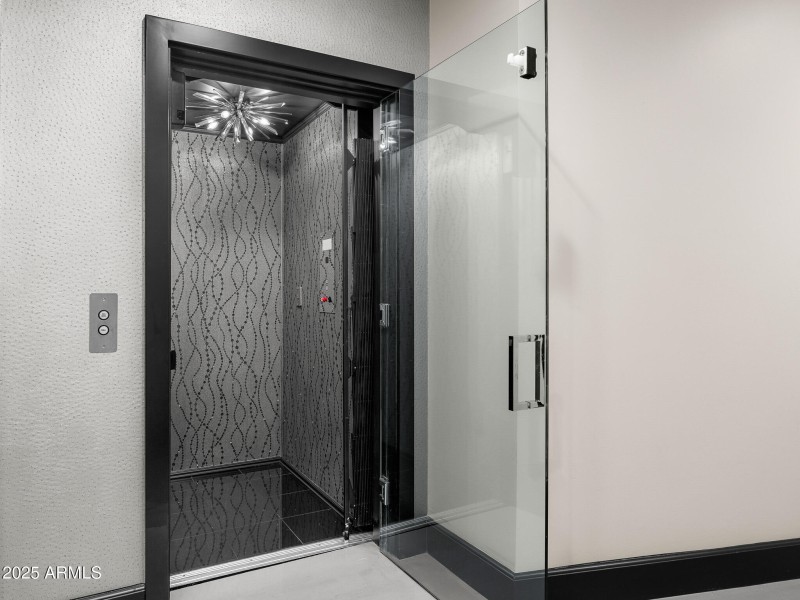 elevator