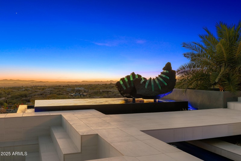 backyard_twilight