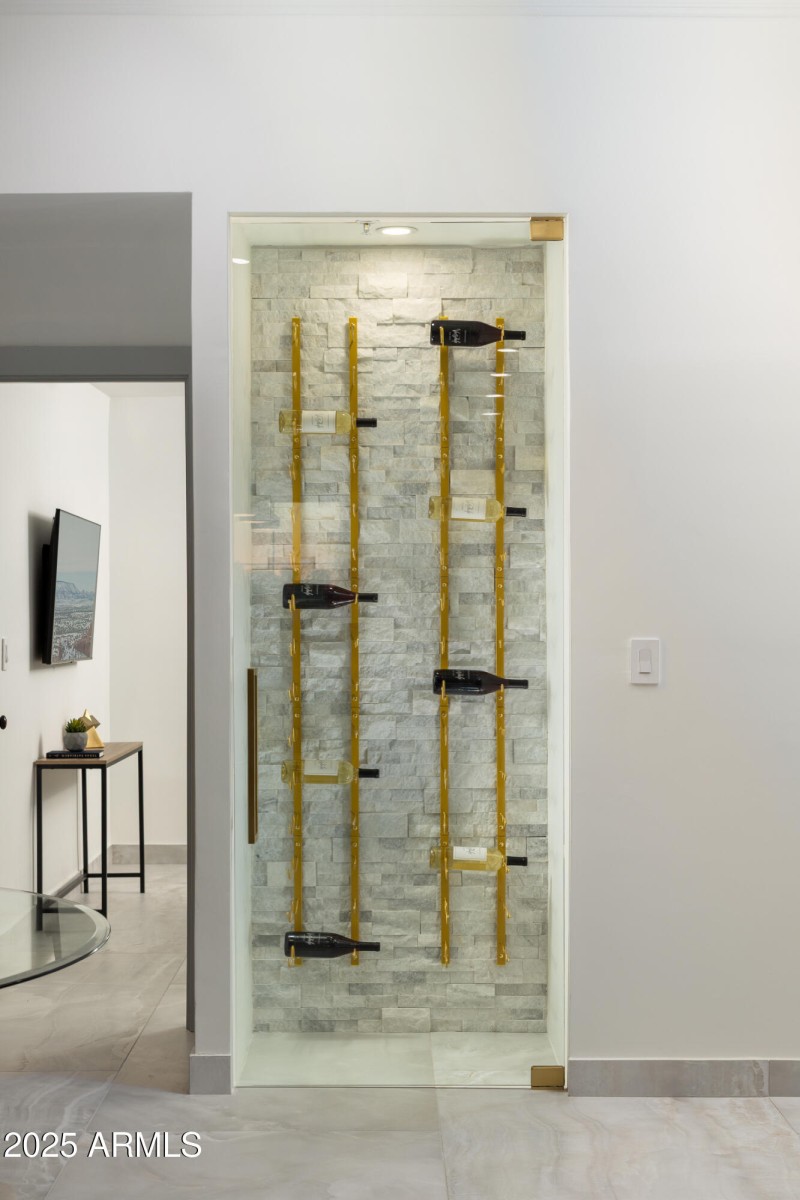 WINE GALLERY