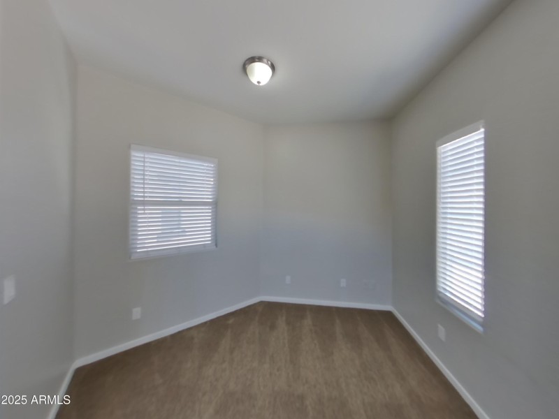 8_pc_yi4NpZHG7u_DLQCkzlevT_layout_1