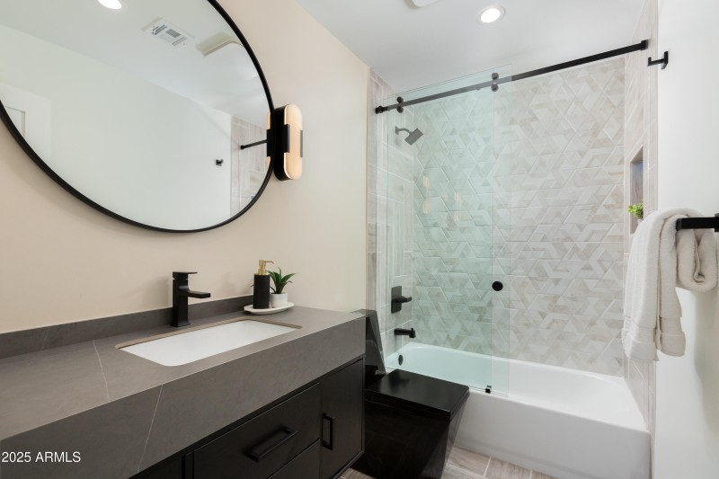 3RD BATHROOM
