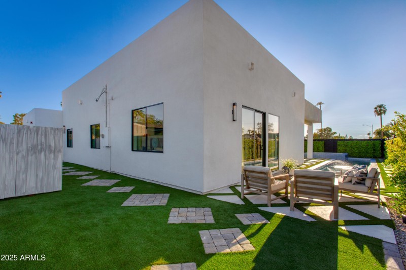 2ND PRIMARY PATIO