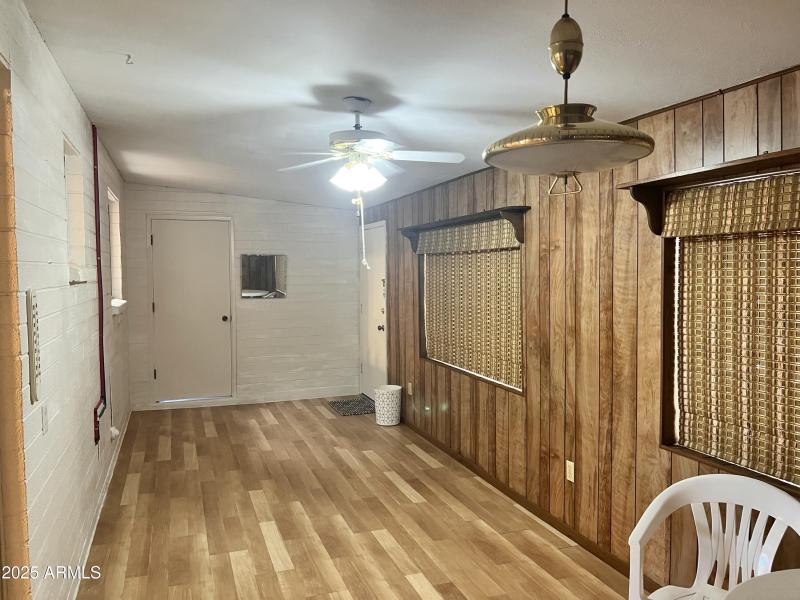 Arizona room