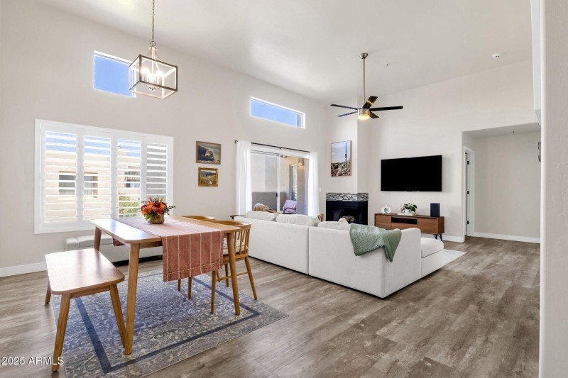 Dining/Family Room
