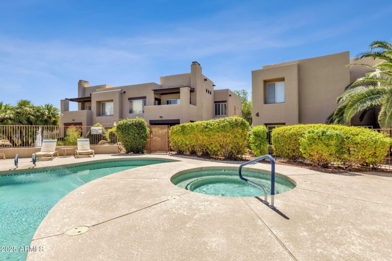 Community Pool and Spa