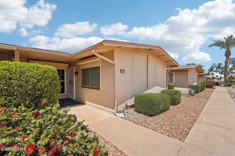 5-web-or-mls-W Copperstone Dr-05042025-0