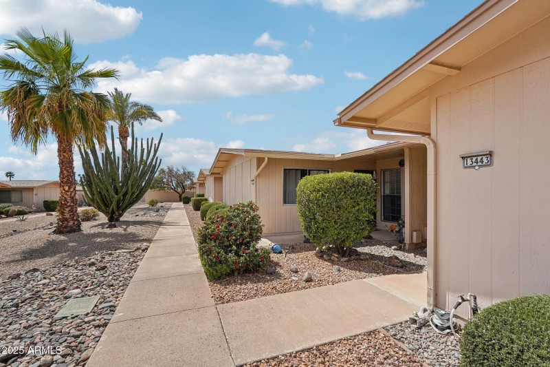 6-web-or-mls-W Copperstone Dr-05042025-0