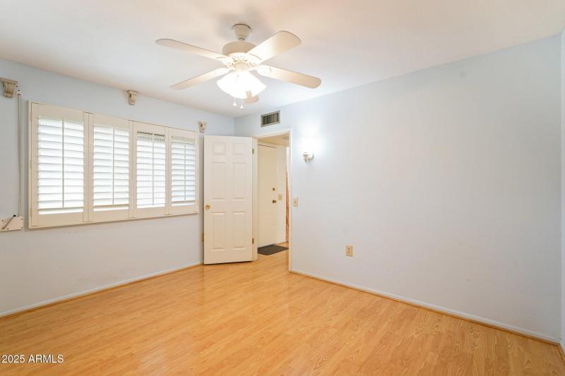 29-web-or-mls-W Copperstone Dr-05042025-