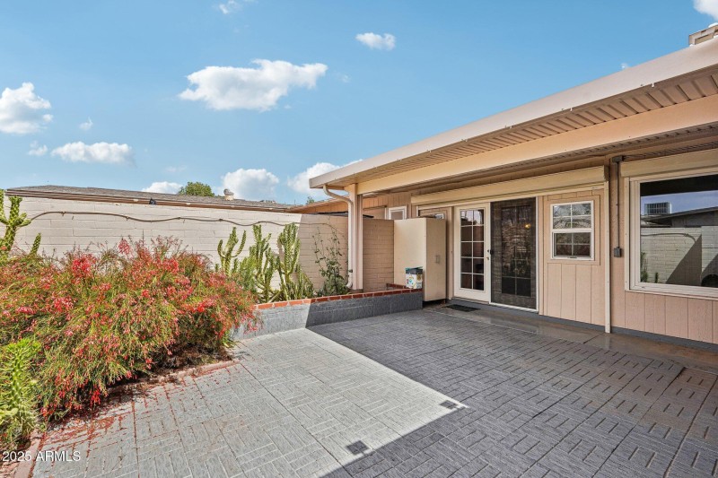 35-web-or-mls-W Copperstone Dr-05042025-