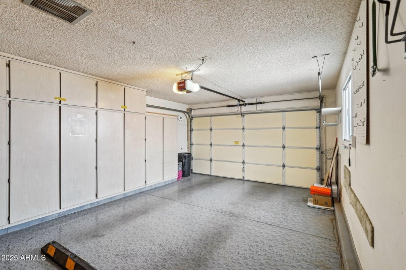 36-web-or-mls-W Copperstone Dr-05042025-