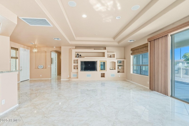 Lots of space to lounge