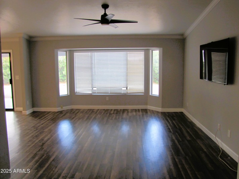 Great room (b)