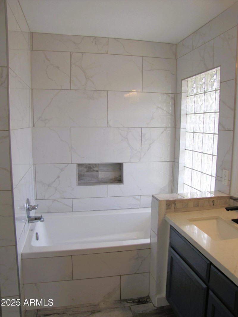 Primary tub