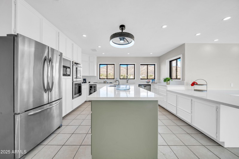 11602 E Manana Rd-11