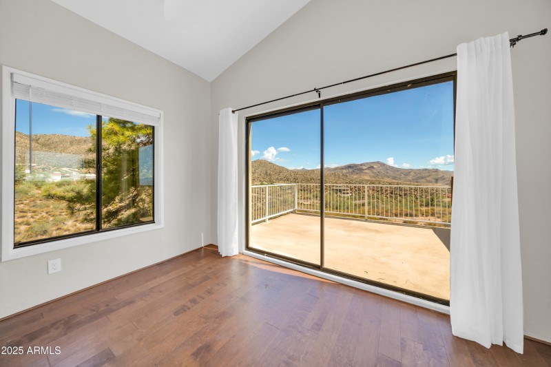 11602 E Manana Rd-14