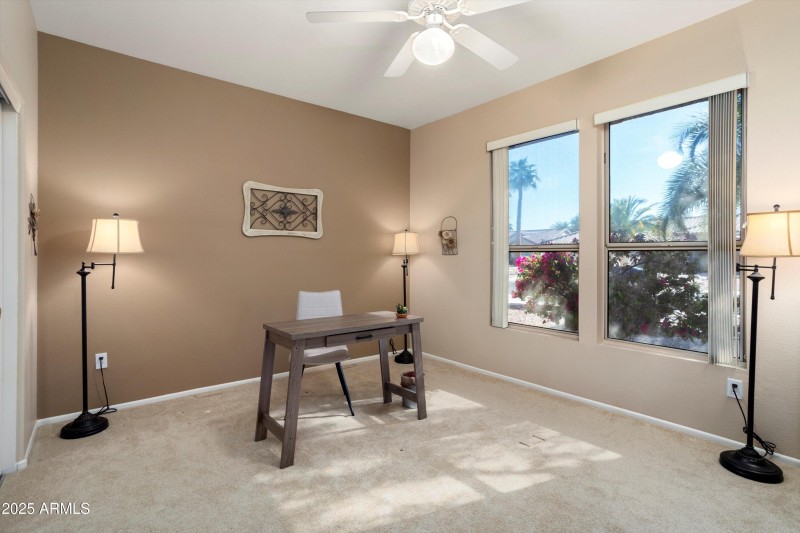 21-15560 W Clear Canyon Dr