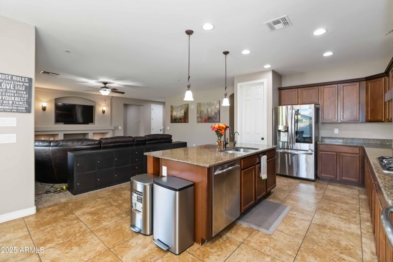 pic25-kitchen