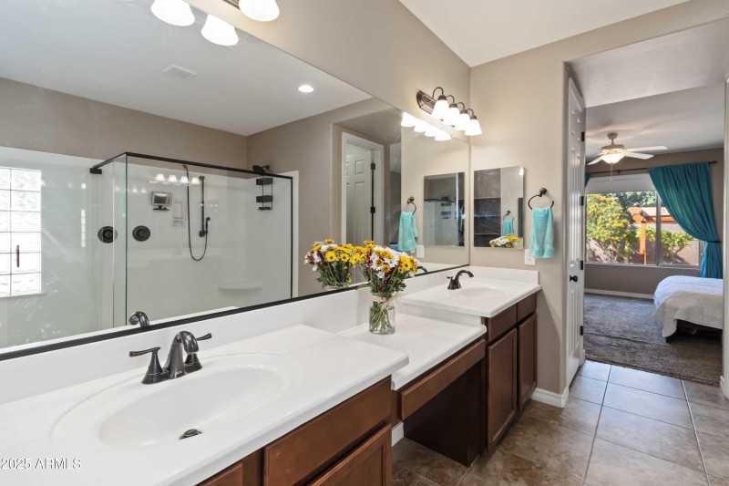 pic30-primary bath