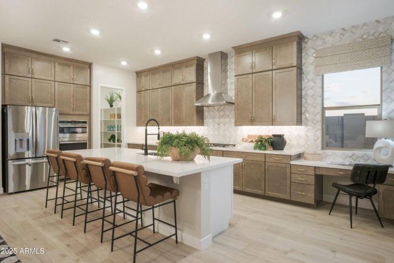 GOURMET KITCHEN