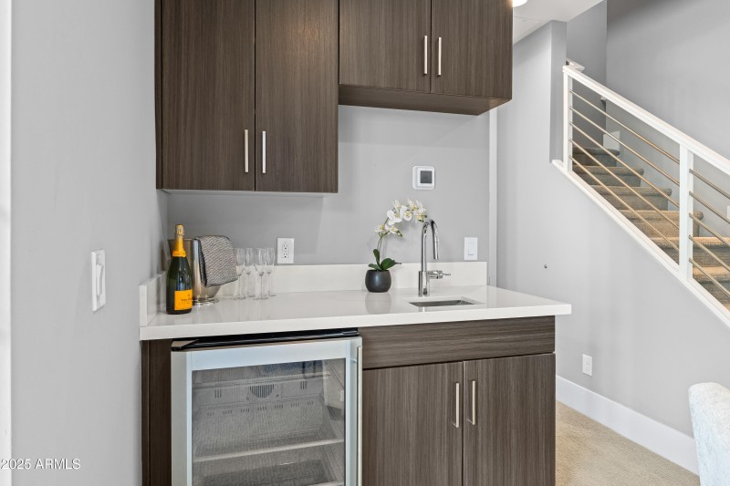 1717 E Morten Ave #62-38