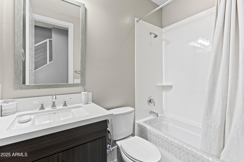 1717 E Morten Ave #62-40