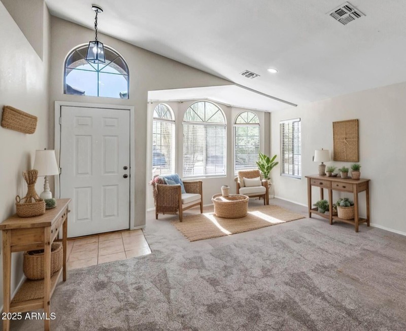 FRONT ENTRY NOOK- VIRTUALLY STAGED