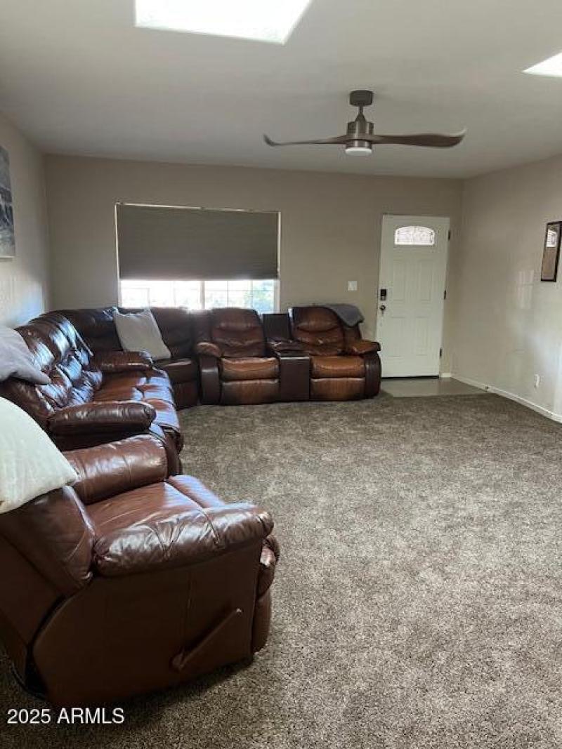 Living rm