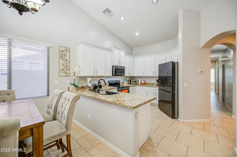 Kitchen 5