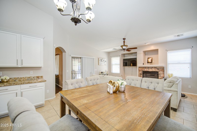 Dining Area 1