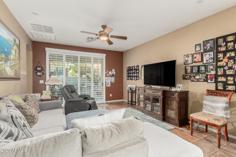 21 - Edgemont 15276