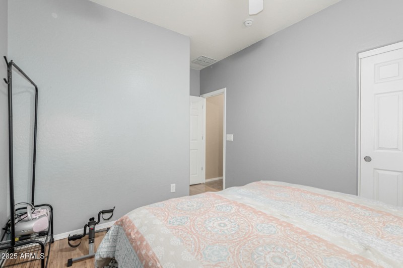 32 - Edgemont 15276