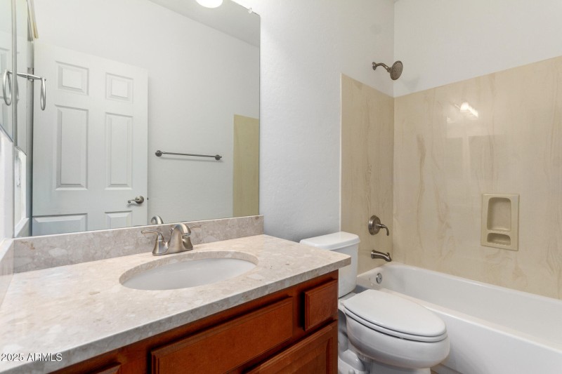 Full bath in basement