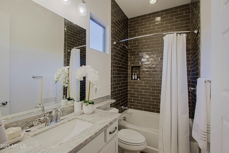 3rd Bath 1