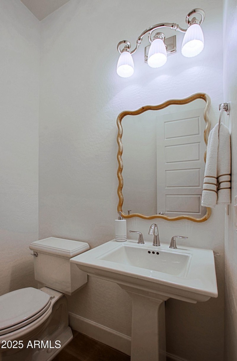 Powder Room 1
