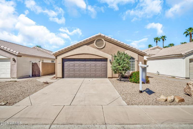 14566 N 90th Ln-2_(2048)