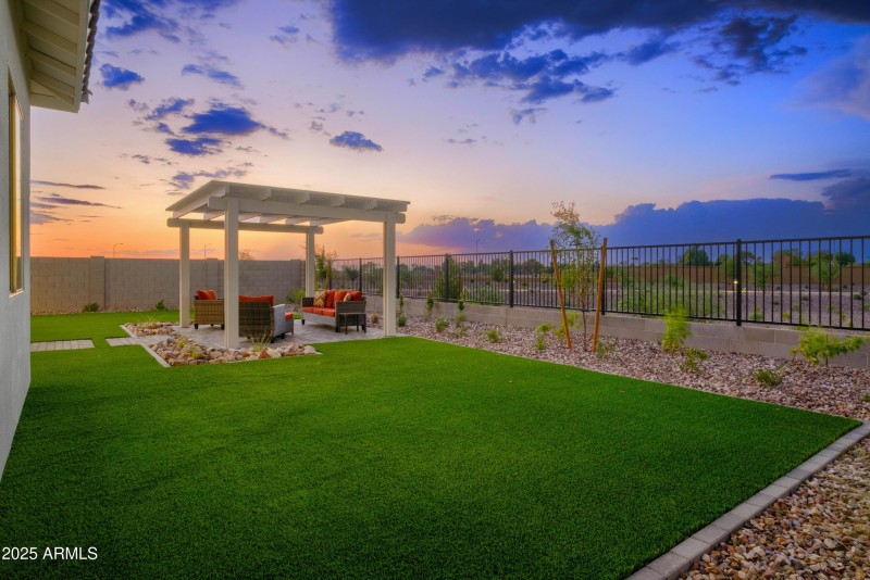 SAMPLE BACK YARD