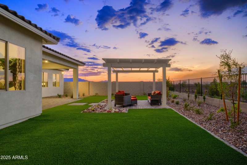 SAMPLE BACK YARD