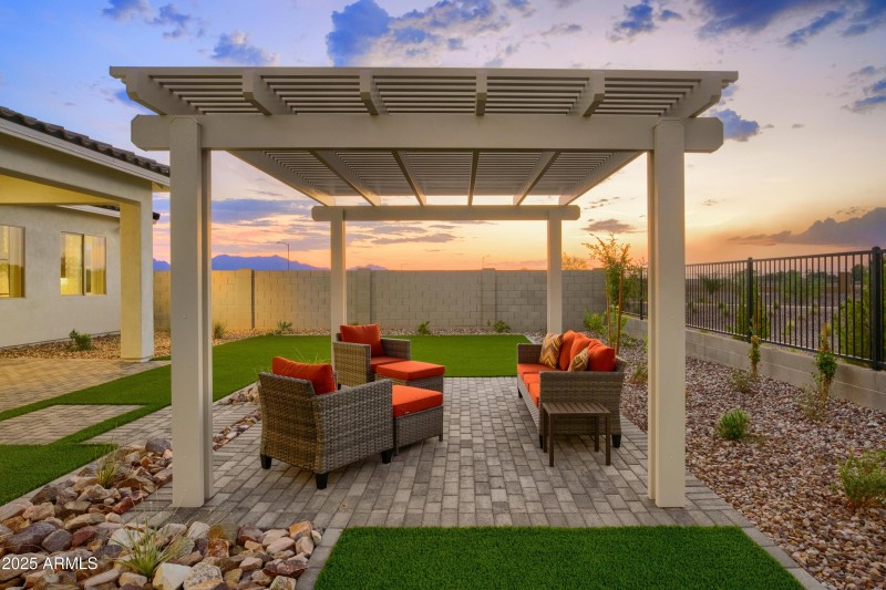 SAMPLE BACK YARD