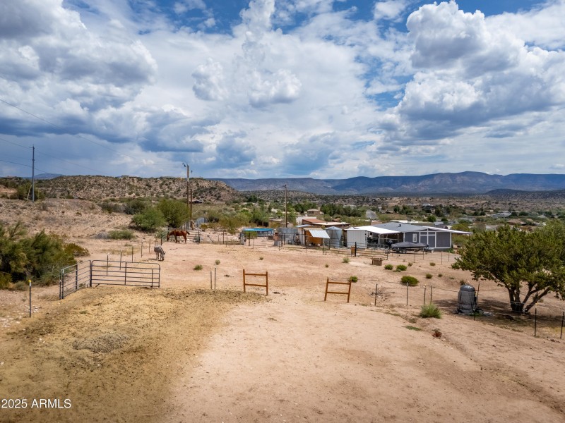 5965 Point of View Tr Rimrock AZ-16