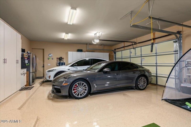 36-Garages