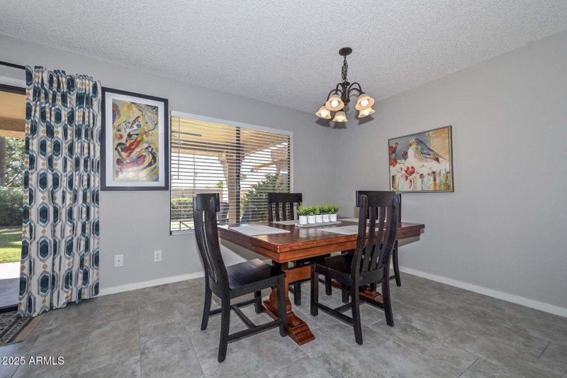 Breakfast Room