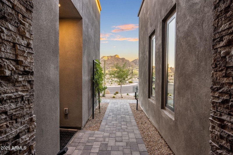 56-web-or-mls-D46A7612